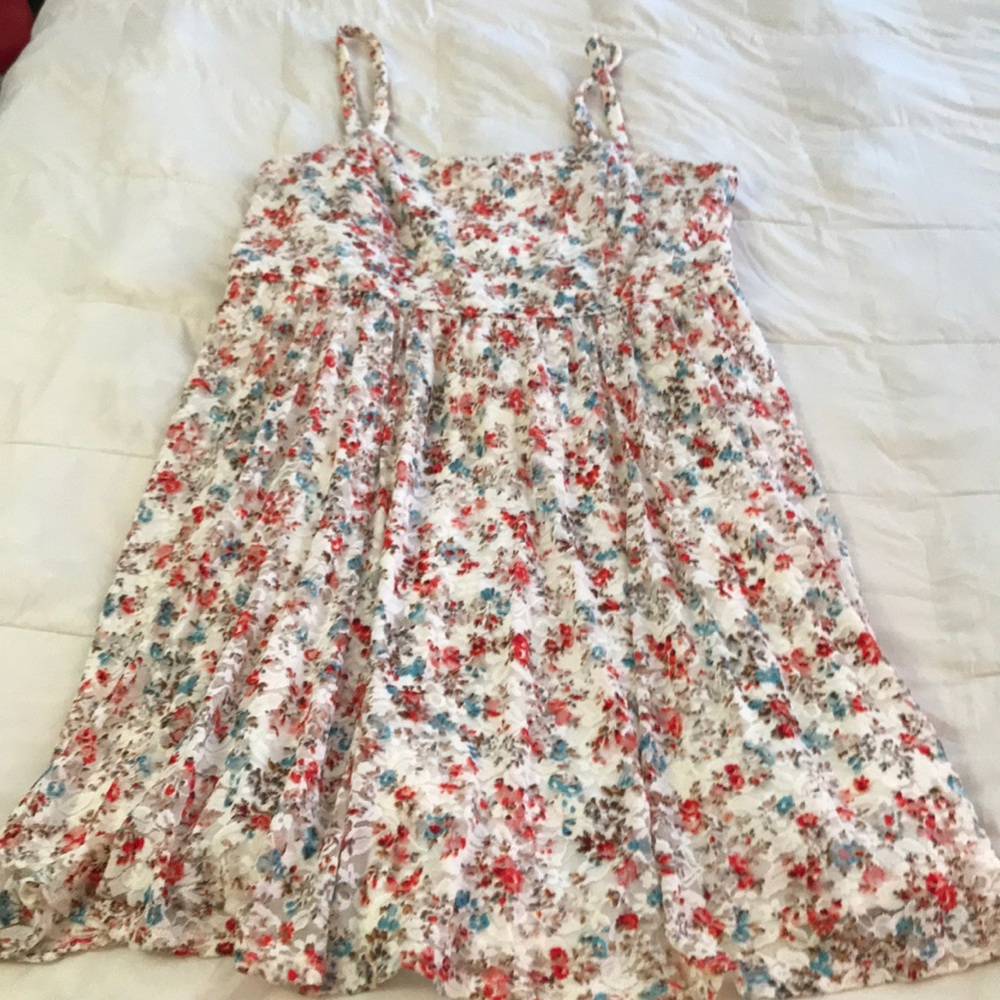 Torrid lace floral dress in size 2.